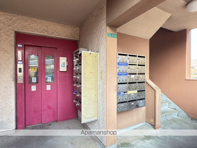 ロイヤルハイツおのだIの内装写真