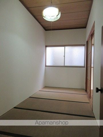 若松町戸建の内装写真