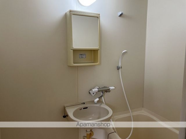 八反町ウイングの内装写真