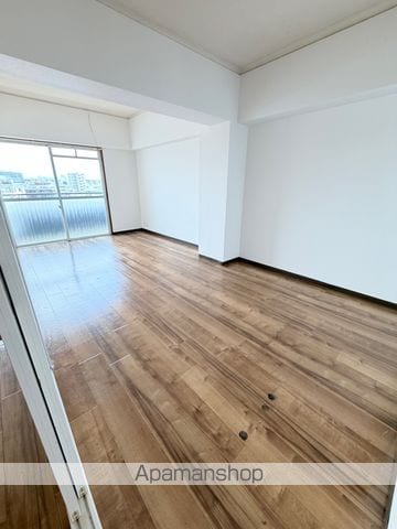 バッハレジデンス深井の内装写真