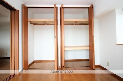 テル・クレール[2LDK/52.08m2]の収納