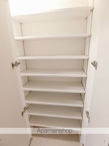 スプランディッド堺東IIIの内装写真