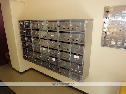 レジデンス・ノナミ[1LDK/40.5m2]のエントランス