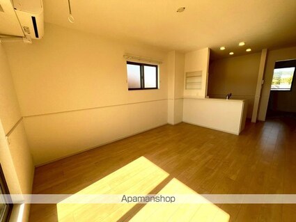 グレース曲野　Ａ[2LDK/58.99m2]のリビング・居間