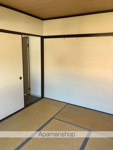 ビーハイヴの内装写真
