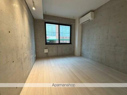 ＧｒａｄｏＯＹＡＭＡ[1R/17.19m2]のリビング・居間