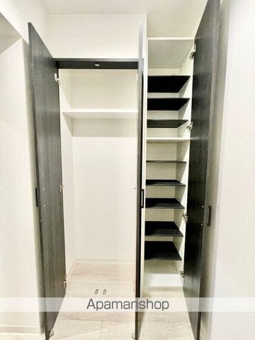 エストゥルースプラス三ノ輪の内装写真