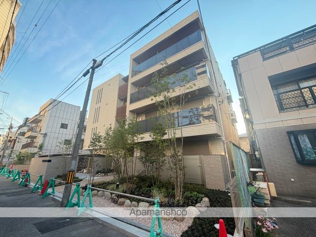 スカイ ウィングの外観写真
