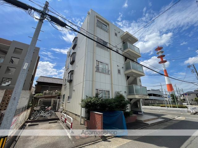 アラカワハイツの外観写真
