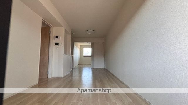 グリーン オレンジ Aの内装写真