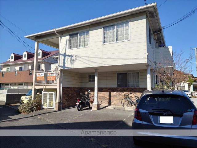 HOUSE DE EPI