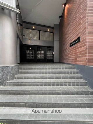 東京都杉並区和泉４丁目[1K/17.4m2]のエントランス