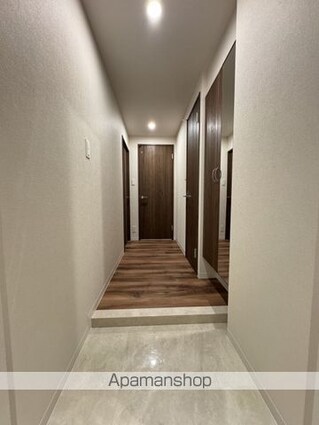 ＯＲＥＳ[2LDK/60.99m2]の玄関