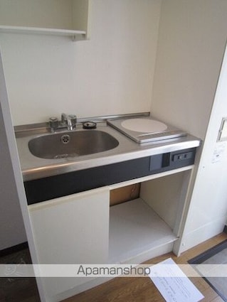 東京都中野区中央４丁目[1R/15m2]の収納