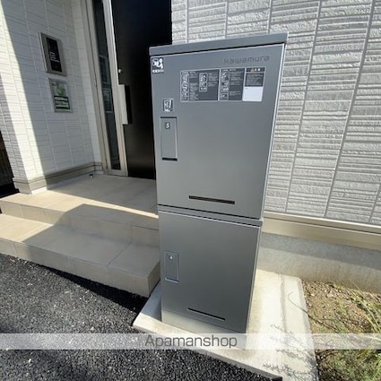 アビタシオンＫＩＩ[1K/30.28m2]のエントランス3