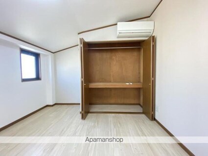 セレナ湊町[1K/37m2]の収納