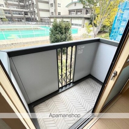 ファーストステージ[1R/30.27m2]のバルコニー