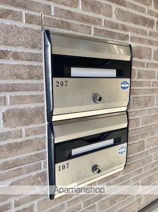 メゾン・クレール[1LDK/39.95m2]の共用部1