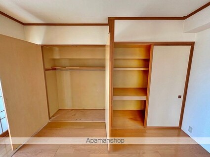 ゆたかビル[3LDK/80m2]の収納