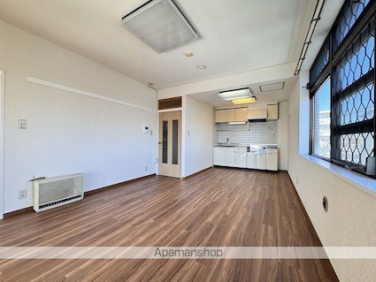 マンショングリーン立川[3LDK/69.4m2]のリビング・居間