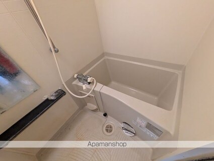 フェルテ中野[1K/24.74m2]のバス