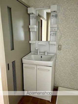 ラスディ守山[2LDK/61.89m2]の洗面所