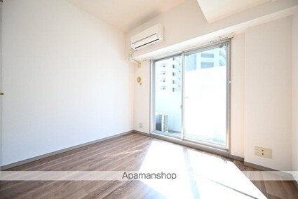 ジェイパーク青葉台弐番館[1R/18.3m2]のリビング・居間