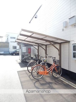 ファミール桃の郷　Ｂ棟[2DK/46.05m2]の共用部