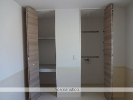 アメージングパル[2LDK/60.78m2]の収納