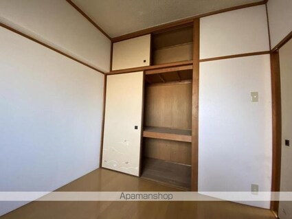 イーストレジデンス大和[3DK/55.24m2]の収納
