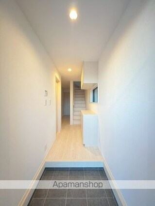 Ｋｏｌｅｔ片倉１２[2SLDK/83.21m2]の玄関