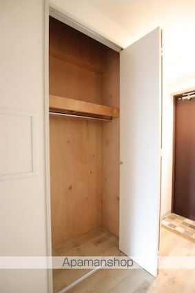 ヴェルドミール新富[1R/21.88m2]の収納