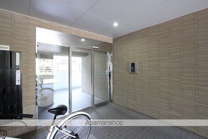 ＬＵＳＴ　ＹＡＮＡＩＭＡＣＨＩ　Ⅱ[1K/33.53m2]のエントランス2