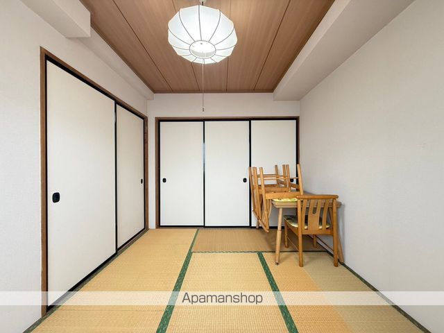シャトーム深堀町の内装写真