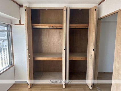 岡林マンション[4LDK/66m2]の収納