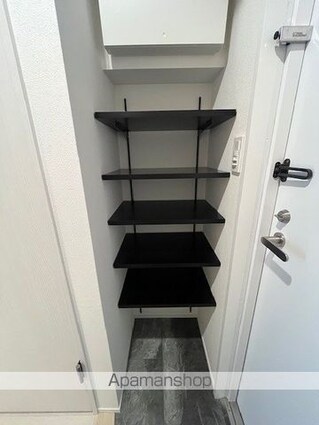 レジディア本郷菊坂プレイス[1K/25.05m2]の玄関