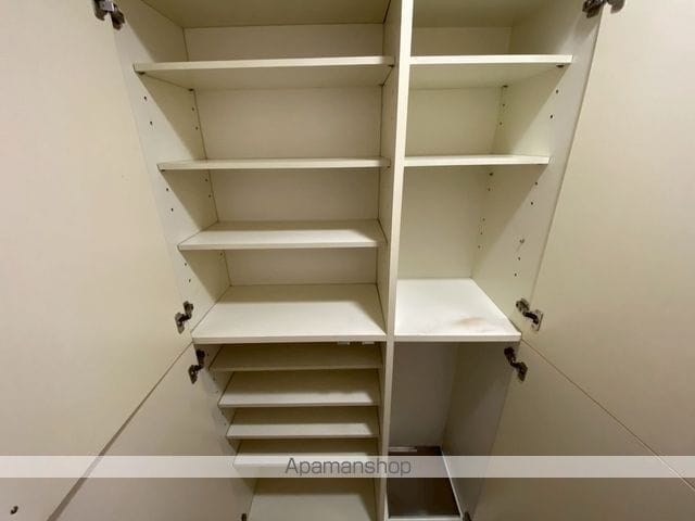 ダイアパレス沼垂四ツ角の内装写真