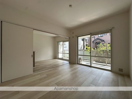 プレンディヒルズ高幡不動　ＰＬＥＮＤＹＨＩＬＬＳ[2DK/52m2]のリビング・居間