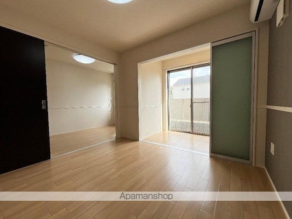 ノヴァ・コーポＳ[1LDK/42.15m2]のリビング・居間