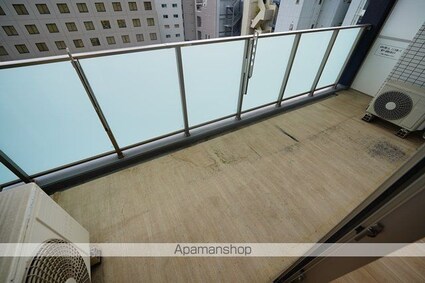 ＬＩＧＨＴ　ＴＥＲＲＡＣＥ　新宿御苑[2SLDK/68.52m2]のバルコニー