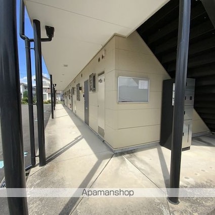 ピオニール小林Ⅰ[1LDK/47.97m2]のエントランス