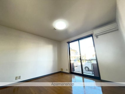 ヴェルヴィ豊岡[1R/24.66m2]のリビング・居間