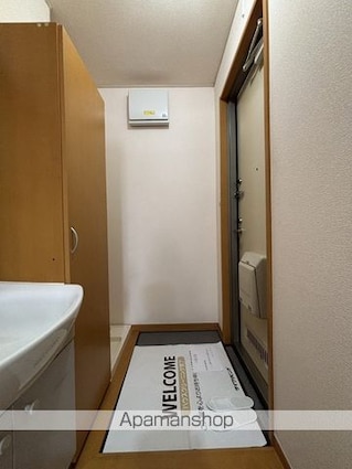 東京都昭島市朝日町１丁目[1K/20.15m2]の玄関