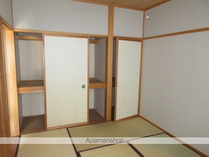 ファミールコンノ[2LDK/73.49m2]の収納