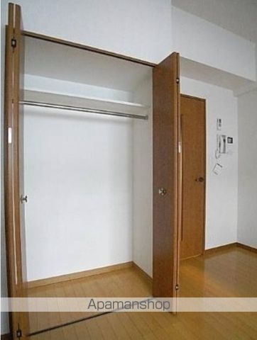 プレール・ドゥーク文京白山[1K/22.68m2]の収納