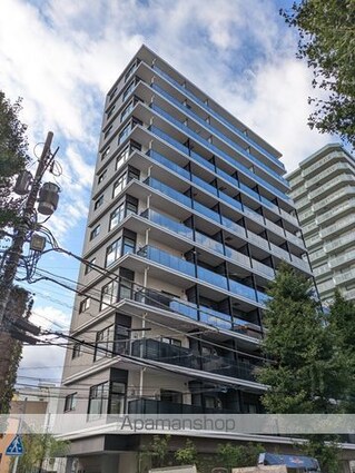 ワンルーフレジデンス中野南台[2LDK/42.9m2]の外観2