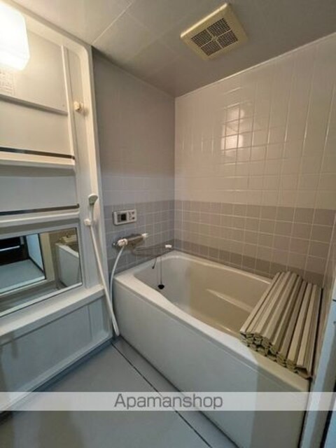 和歌山県和歌山市紀三井寺[3LDK/70.74m2]のバス