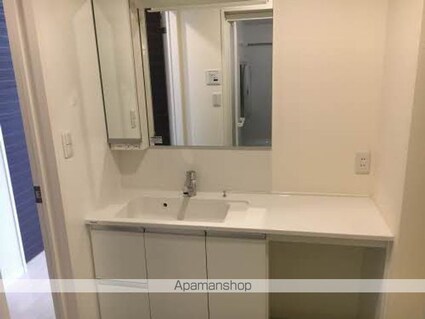 長野県長野市大字南堀[2LDK/68.42m2]の洗面所