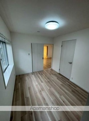 東京都中野区中央２丁目[2LDK/74.35m2]の内装1