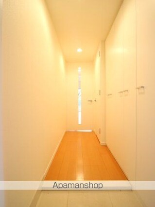 プライムアーバン学芸大学パークフロント[1R/28.26m2]の玄関